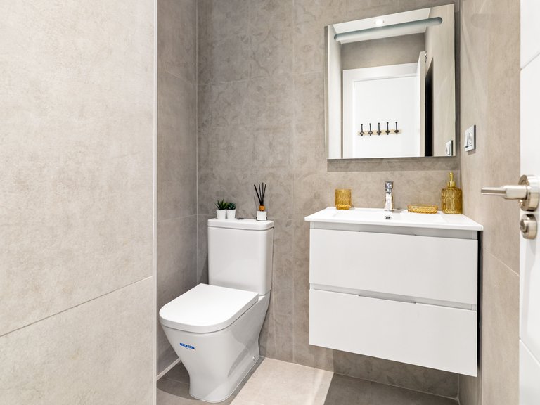 Apartment for Sale in Marbella, Malaga 15
