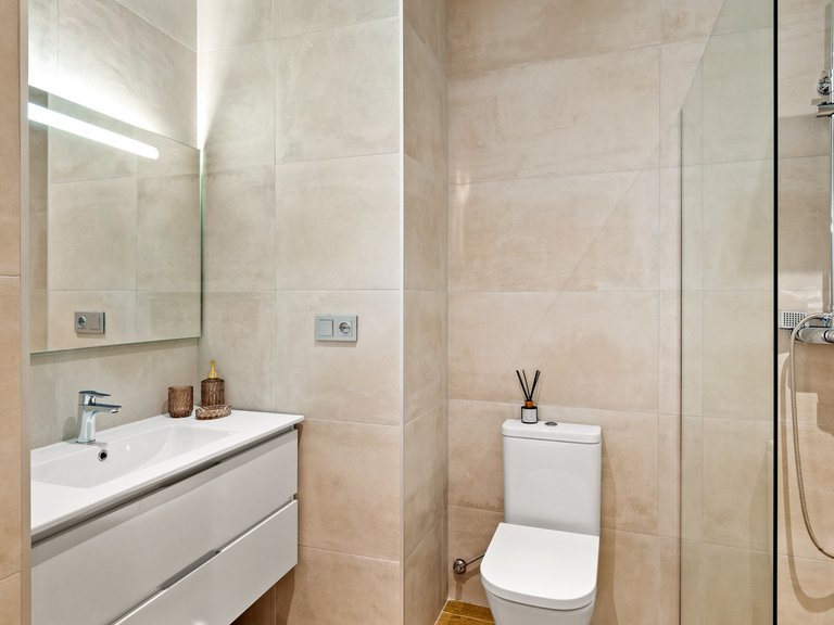 Apartment for Sale in Marbella, Malaga 29