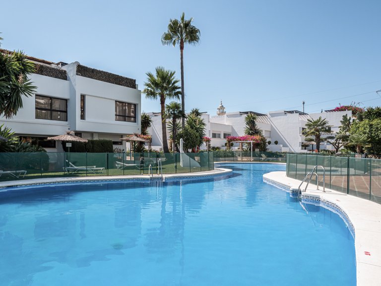 Apartment for Sale in Marbella, Malaga 28