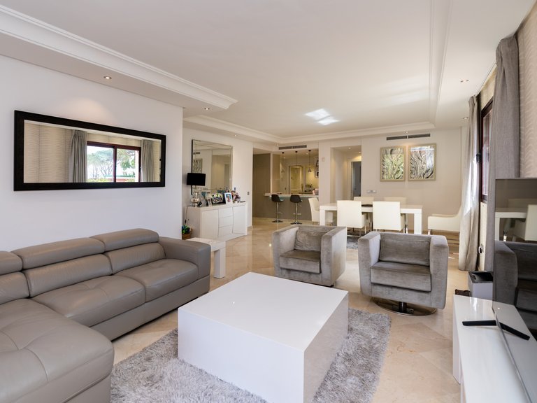Apartment for Sale in Marbella, Malaga 10