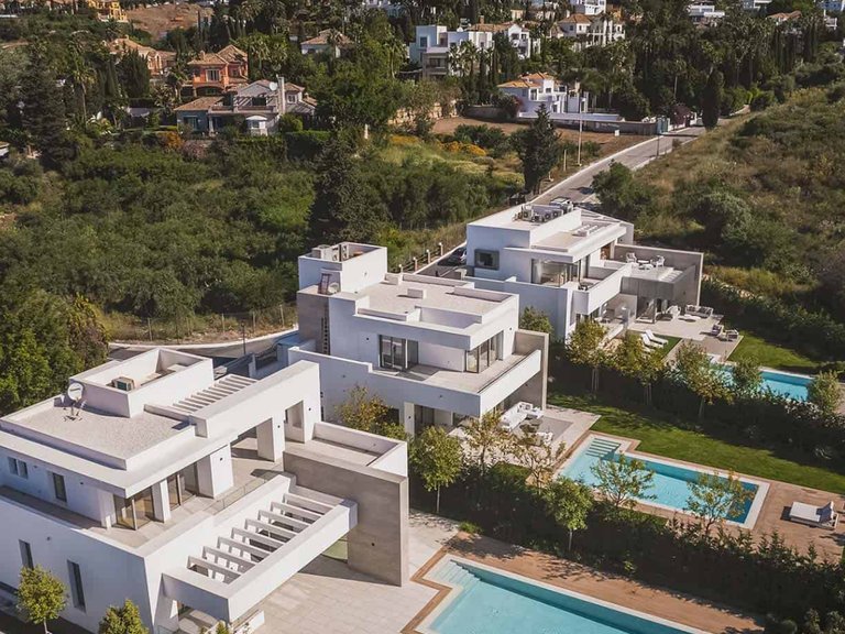 Villa for Sale in Marbella, Malaga 1