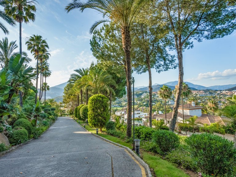 Apartment for Sale in Marbella, Malaga 8