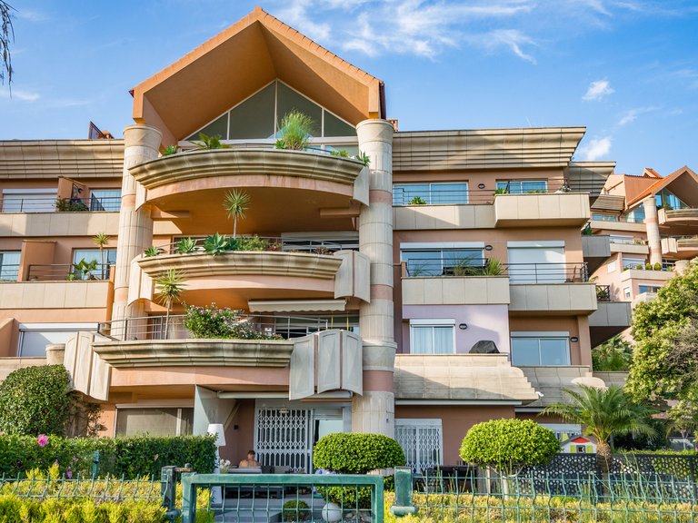 Apartment for Sale in Marbella, Malaga 35