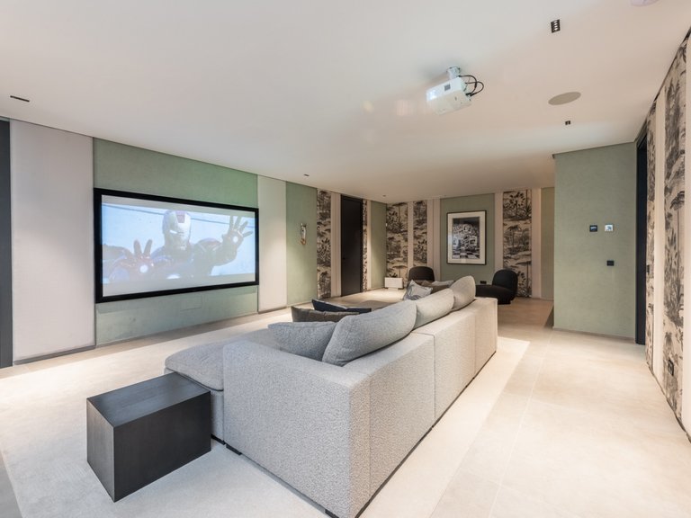 Villa for Sale in Marbella, Malaga 14