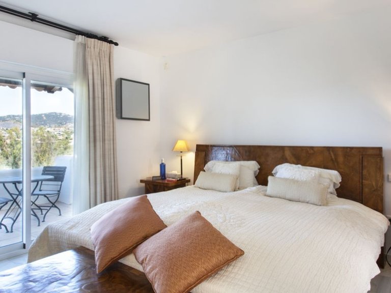 Villa for Sale in Marbella, Malaga 19