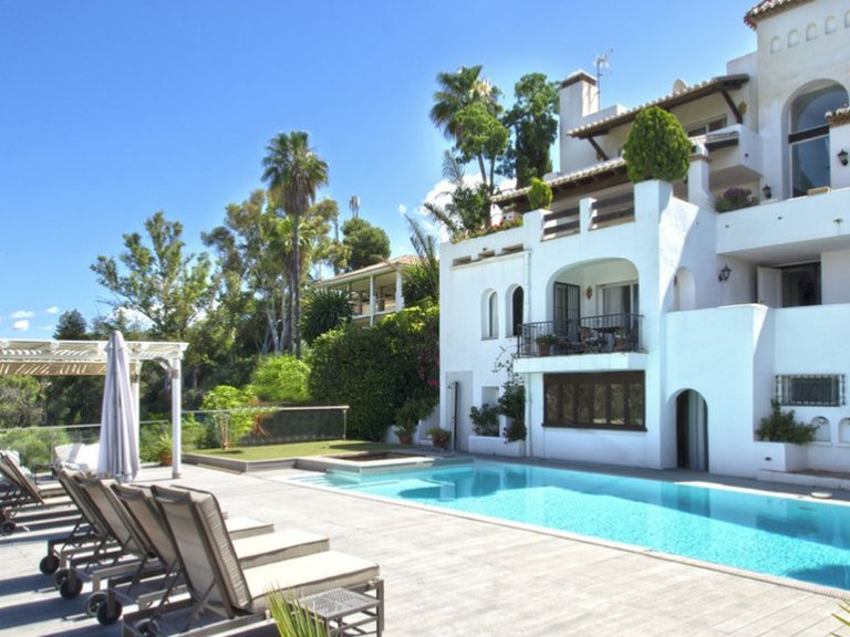 Villa for Sale in Marbella, Malaga 2