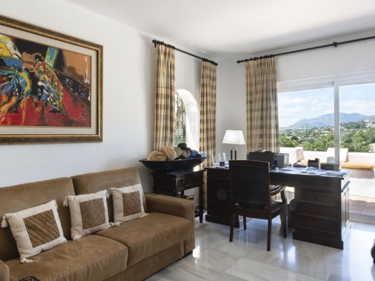 Villa for Sale in Marbella, Malaga 22