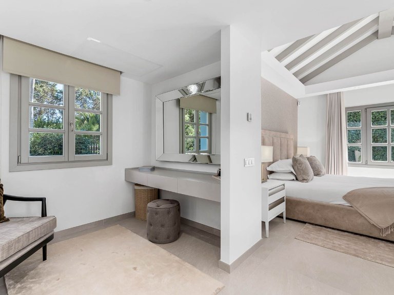 Villa for Sale in Marbella, Malaga 14