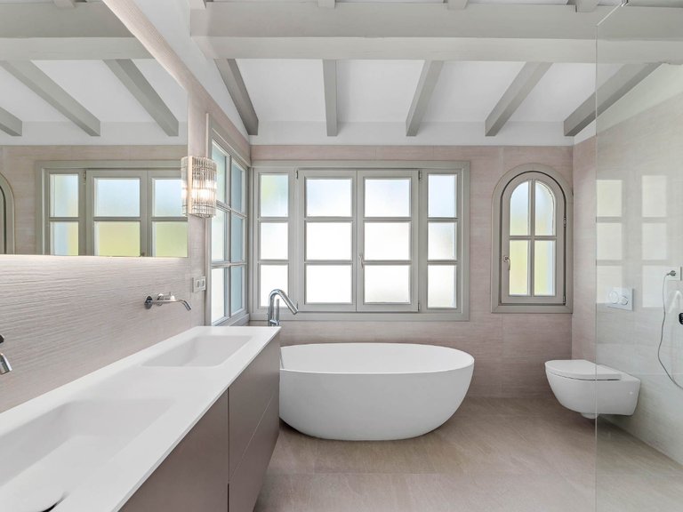 Villa for Sale in Marbella, Malaga 9