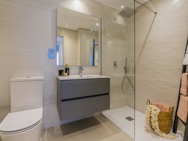 Apartment for Sale in Marbella, Malaga 19