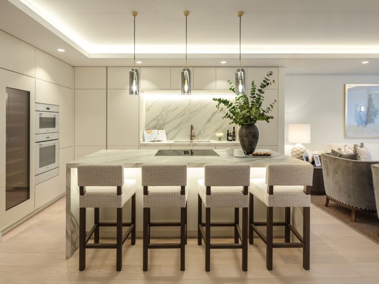 Apartment for Sale in Marbella, Malaga 21