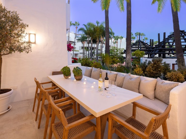 Apartment for Sale in Marbella, Malaga 25