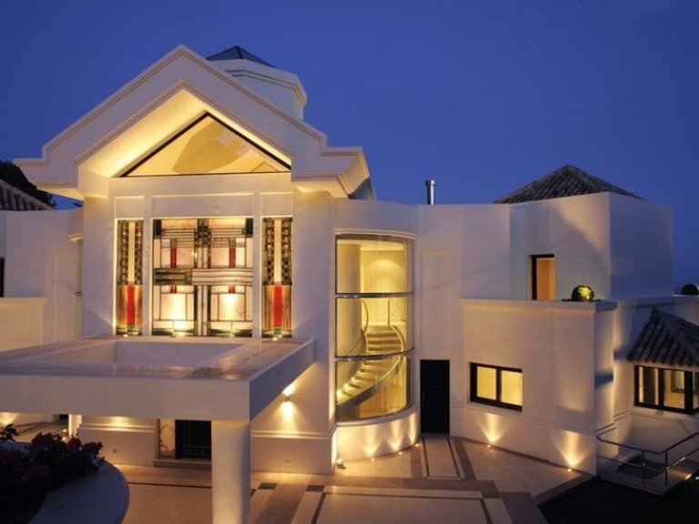 Villa for Sale in Marbella, Malaga 11