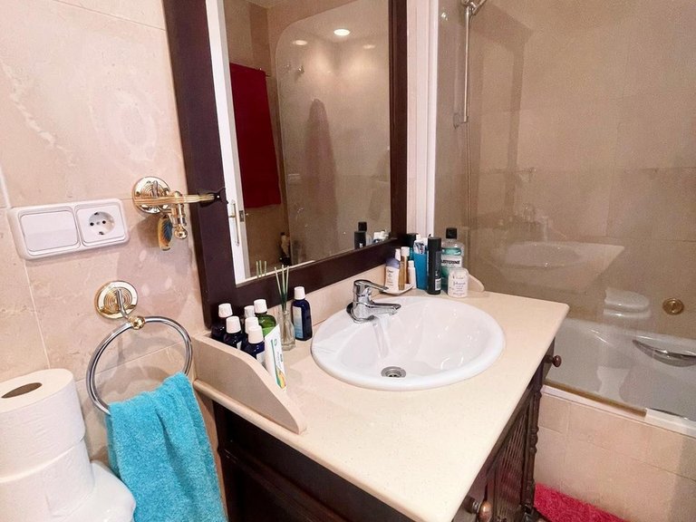 Apartment for Sale in Marbella, Malaga 12