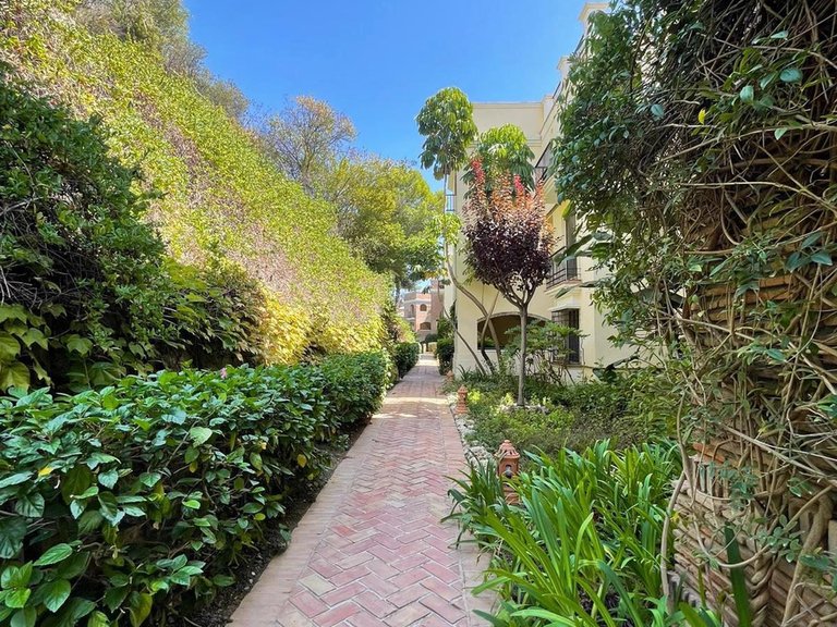 Apartment for Sale in Marbella, Malaga 22