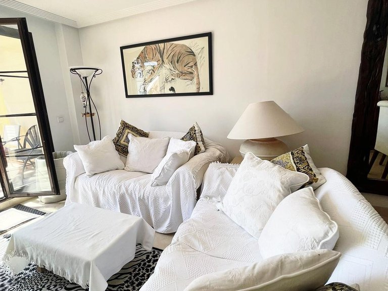 Apartment for Sale in Marbella, Malaga 15