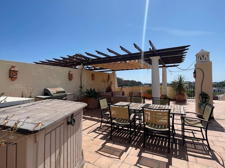 Apartment for Sale in Marbella, Malaga 20