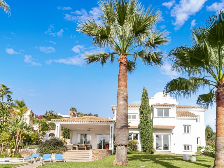 Villa for Sale in Marbella, Malaga 1