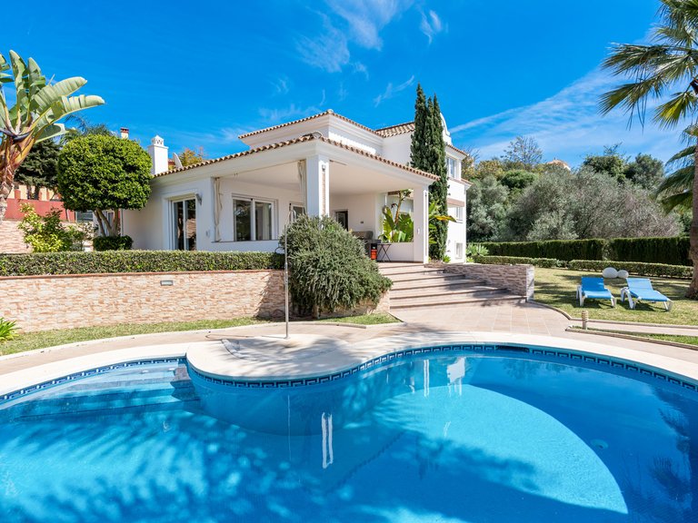 Villa for Sale in Marbella, Malaga 12
