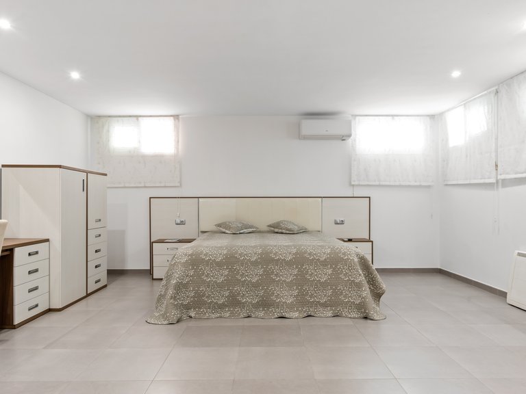 Villa for Sale in Marbella, Malaga 49