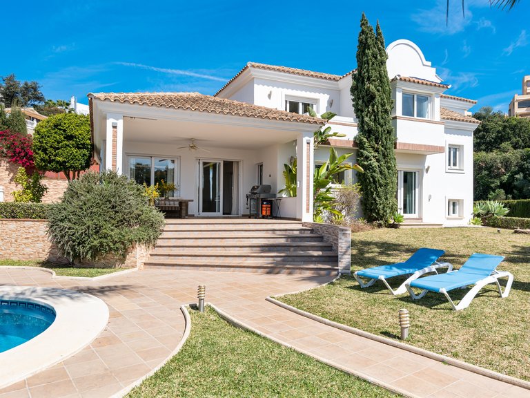 Villa for Sale in Marbella, Malaga 14