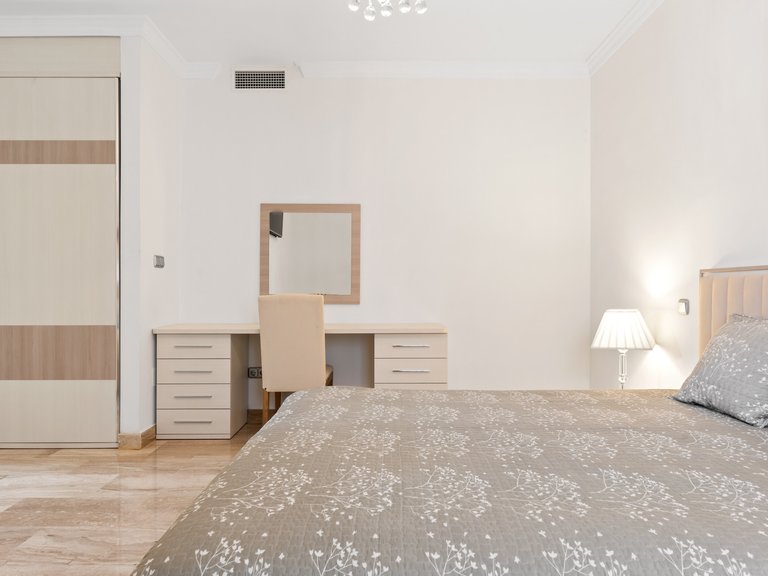 Villa for Sale in Marbella, Malaga 29