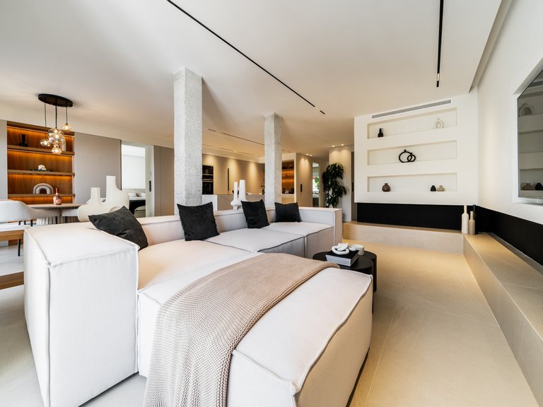 Apartment for Sale in Marbella, Malaga 1