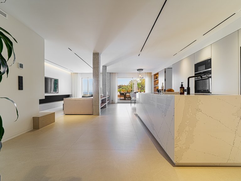 Apartment for Sale in Marbella, Malaga 8
