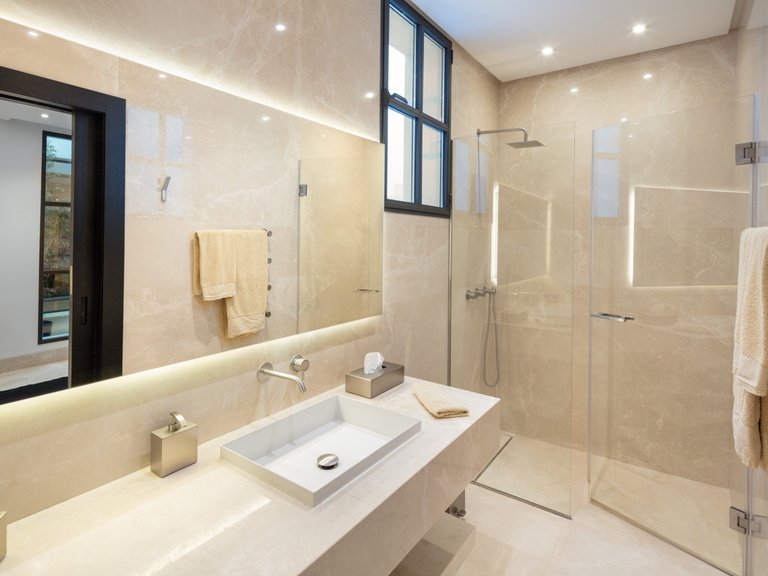 Villa for Sale in Marbella, Malaga 19