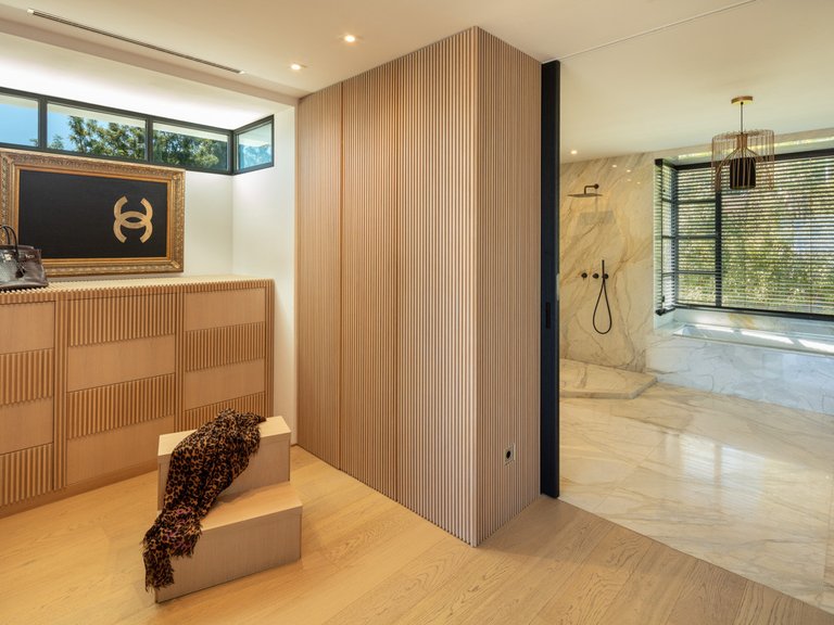 Villa for Sale in Marbella, Malaga 15