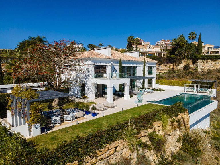 Villa for Sale in Marbella, Malaga 30