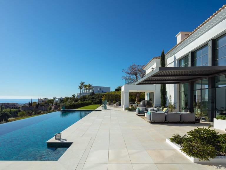 Villa for Sale in Marbella, Malaga 6