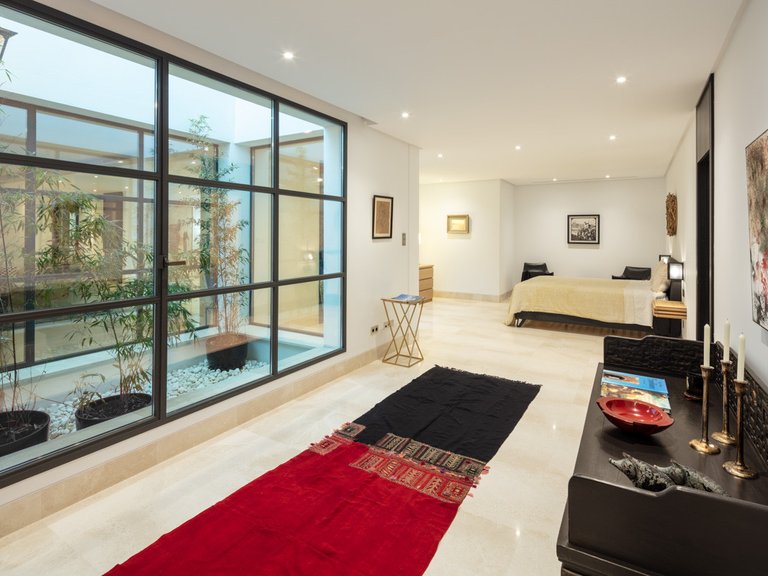Villa for Sale in Marbella, Malaga 22
