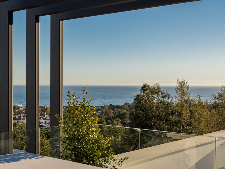 Villa for Sale in Marbella, Malaga 35