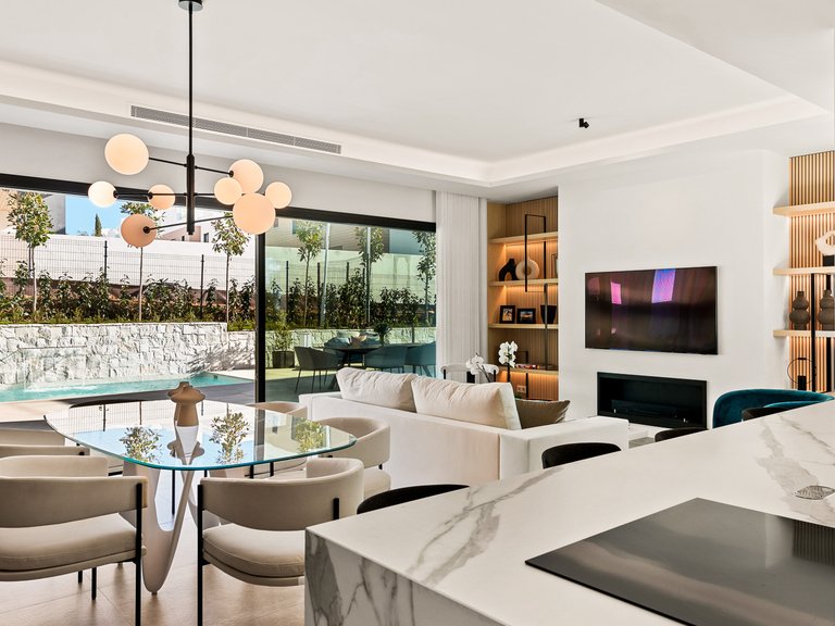 Villa for Sale in Marbella, Malaga 34