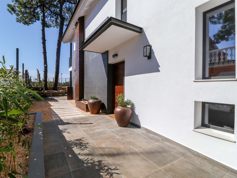 Villa for Sale in Marbella, Malaga 9