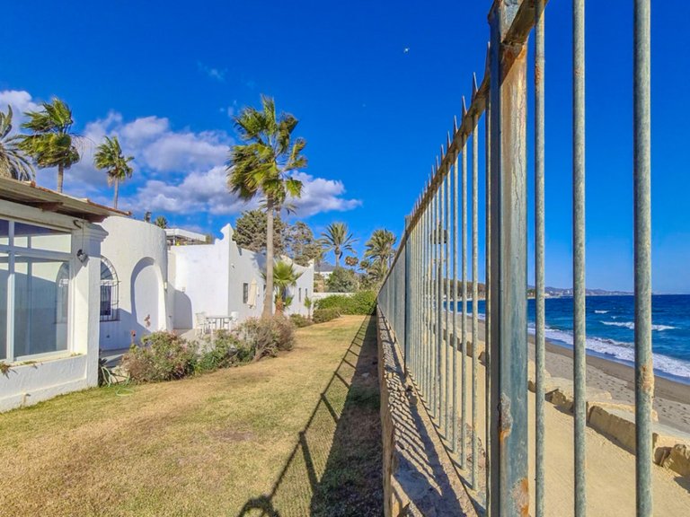Villa for Sale in Marbella, Malaga 4