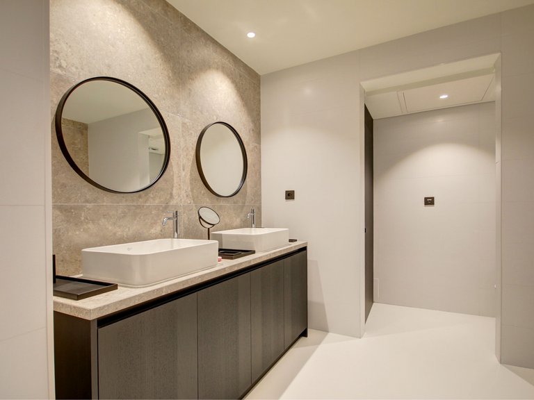Apartment for Sale in Marbella, Malaga 6
