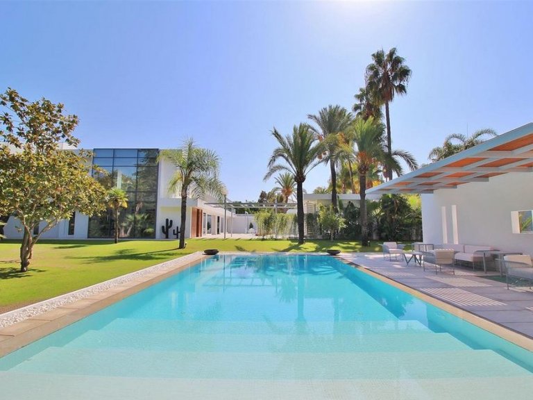 Villa for Sale in Marbella, Malaga 20
