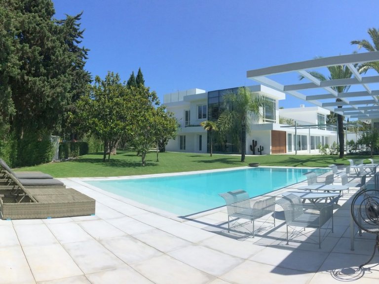 Villa for Sale in Marbella, Malaga 19