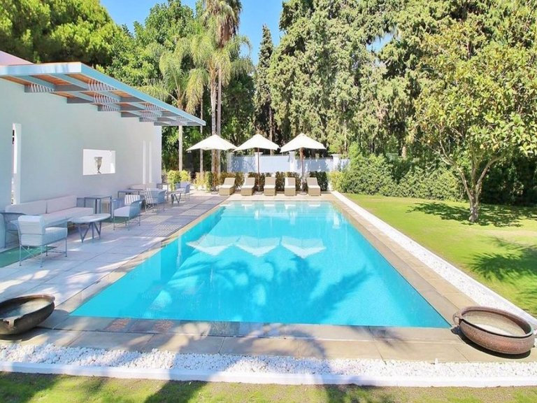 Villa for Sale in Marbella, Malaga 10