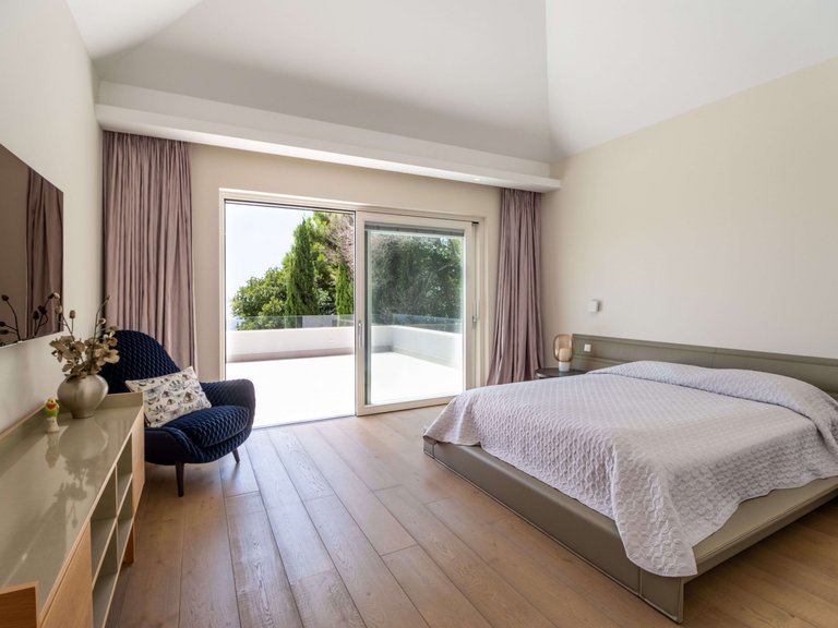 Villa for Sale in Marbella, Malaga 23