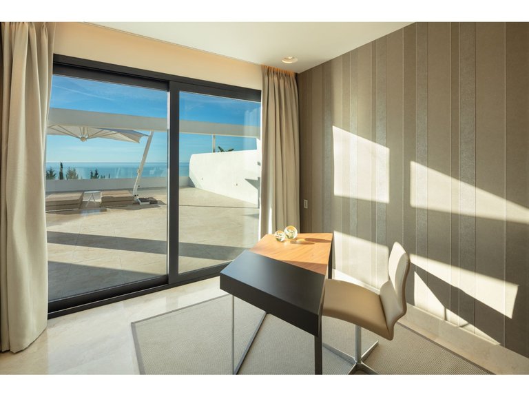 Apartment for Sale in Marbella, Malaga 10