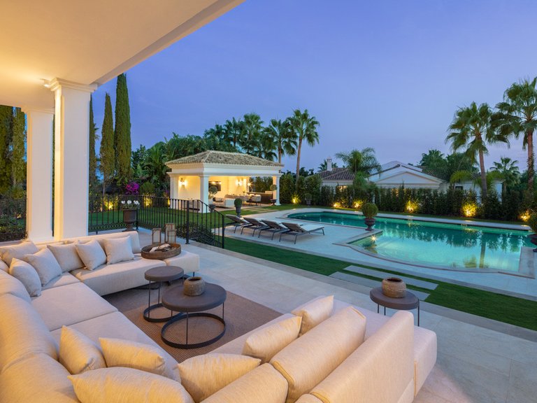 Villa for Sale in Marbella, Malaga 7