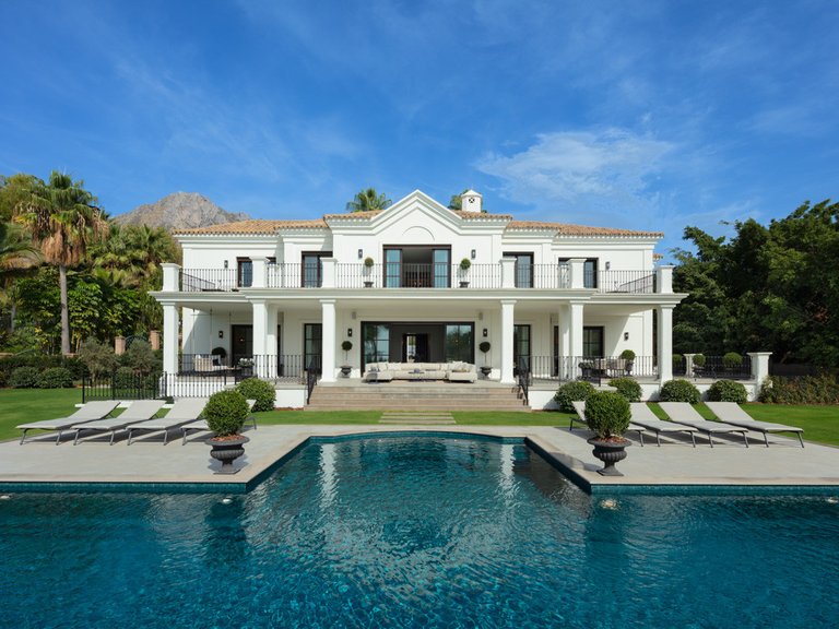 Villa for Sale in Marbella, Malaga 40