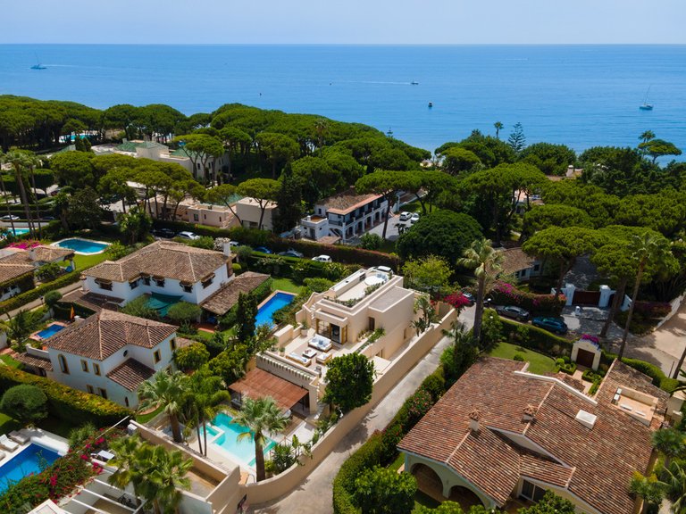 Villa for Sale in Marbella, Malaga 34