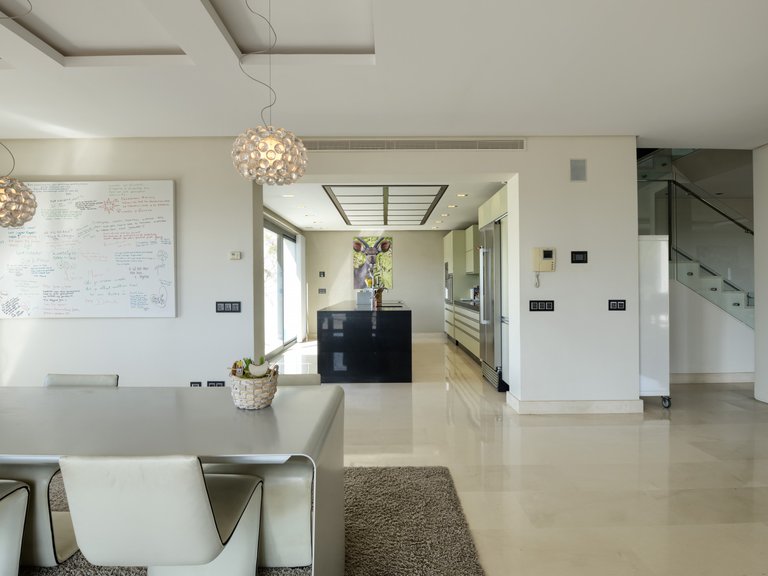 Villa for Sale in Marbella, Malaga 16