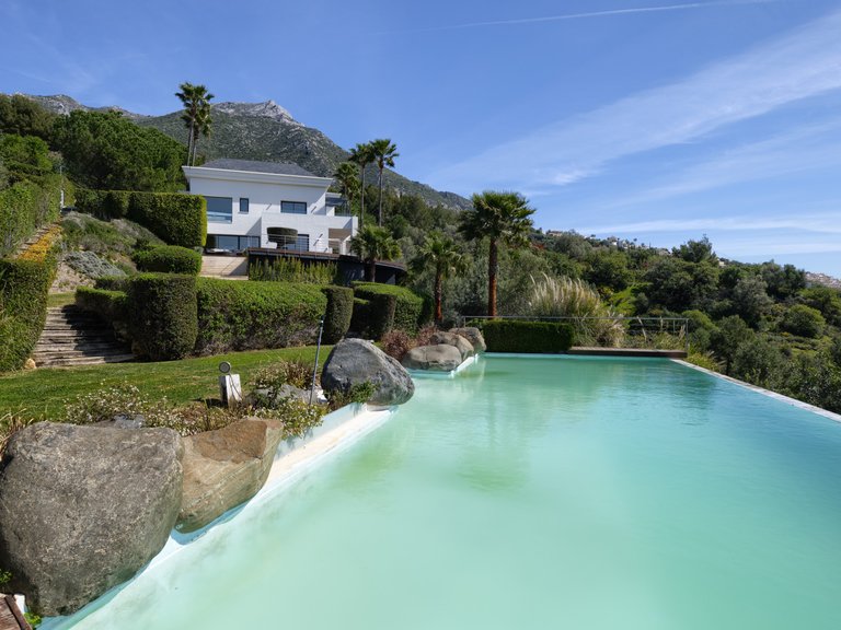 Villa for Sale in Marbella, Malaga 2