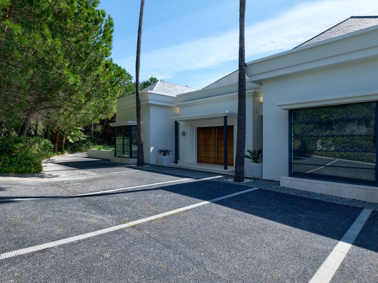 Villa for Sale in Marbella, Malaga 18