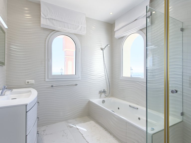 Villa for Sale in Marbella, Malaga 31
